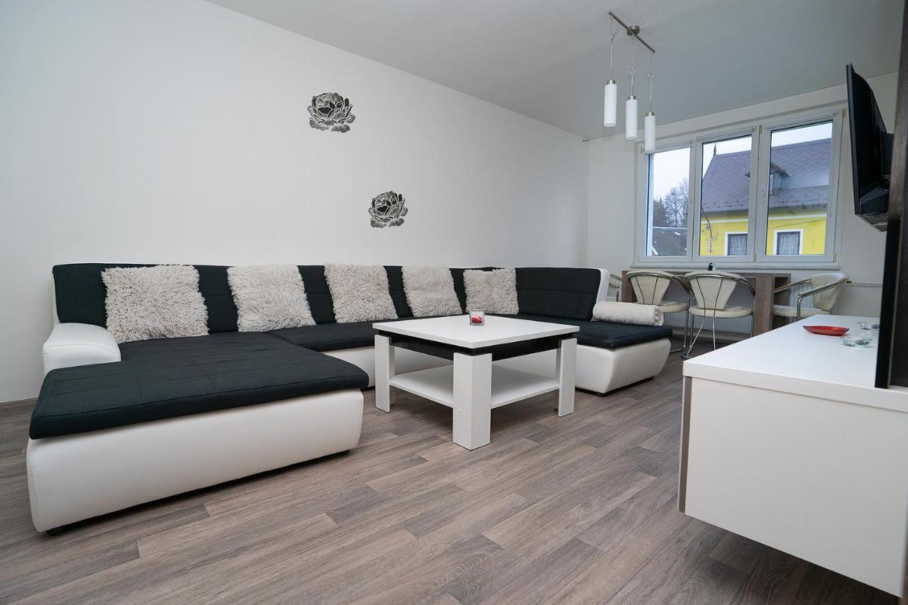 Ivet Apartment *